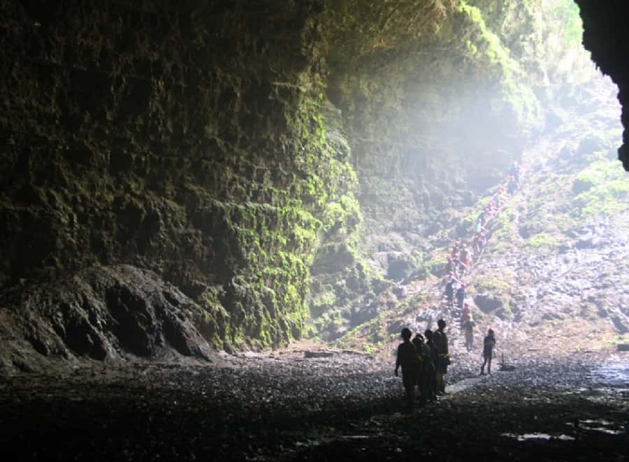 Yogyakarta: Jomblang & Pindul Cave Guided Adventure - Pindul Cave brings the cool-down
