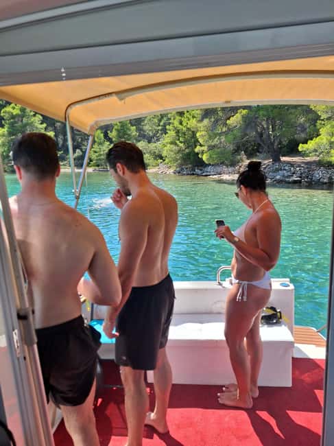 Zadar: Adventure on 6 islands, 3 lagoons, 1 cave, Bio Fruits - How the guides shape the experience
