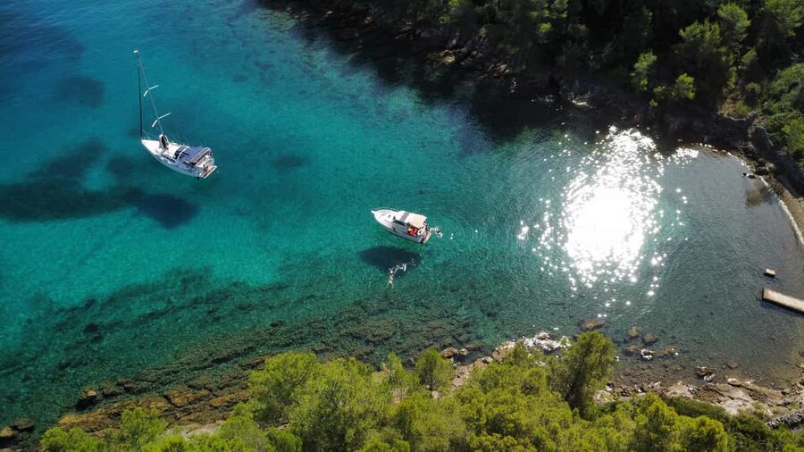 Zadar: Adventure on 6 islands, 3 lagoons, 1 cave, Bio Fruits - Setting out from Obala kneza Branimira 27