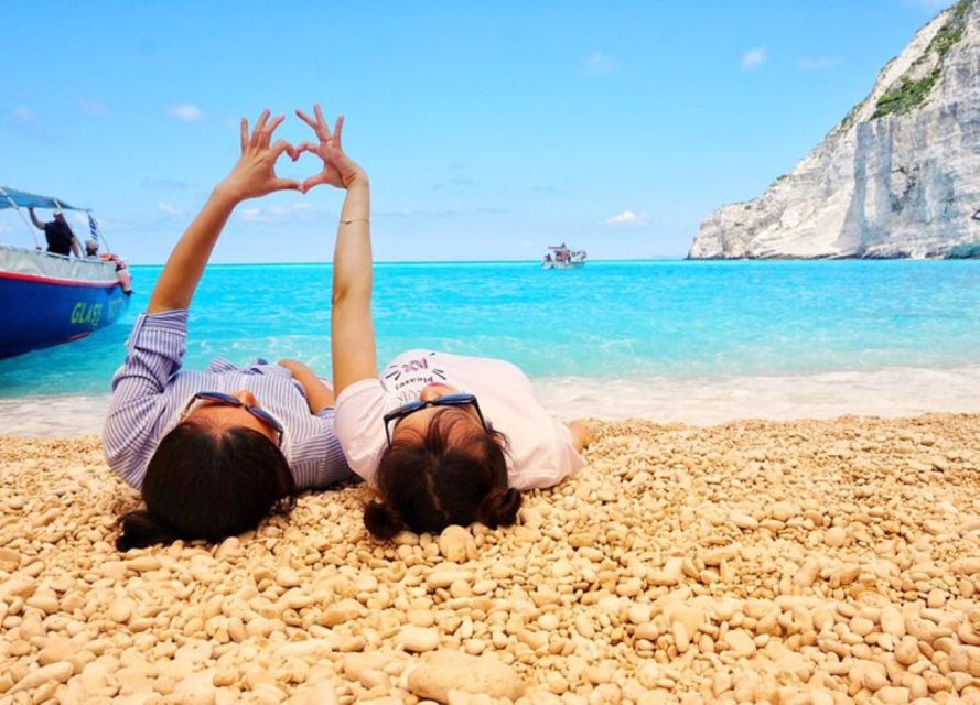 Zakynthos: early morning Shipwreck,Blue Caves and view point - What the $100 price gets you