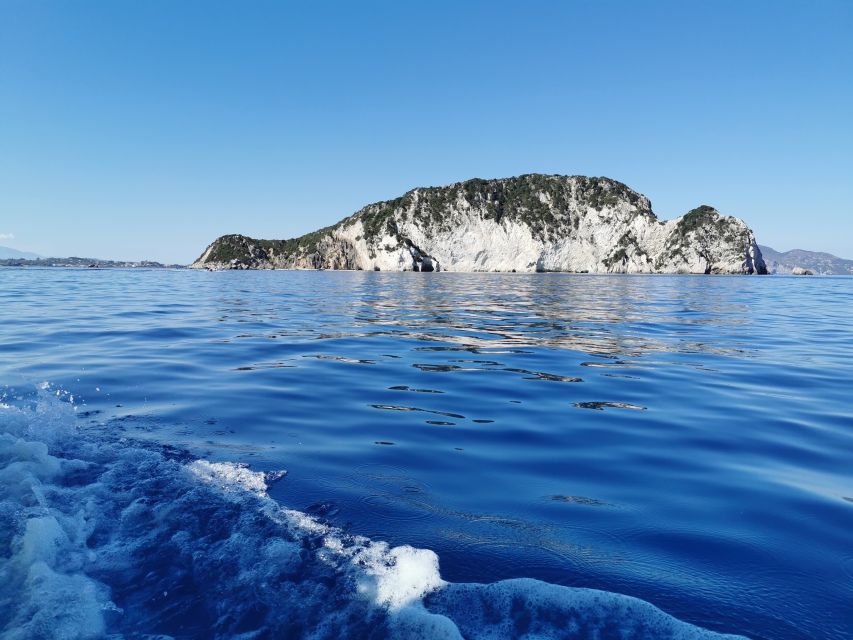 Zakynthos: Half-Day Tour to Turtle Island and Keri Caves - Turtle spotting in the Gulf of Laganas