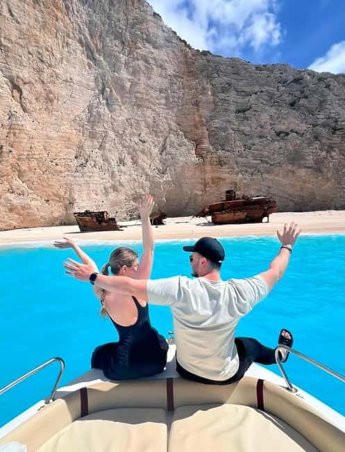 Zakynthos: Shipwreck & Caves Private Boat Tour with Skipper - White Beach and time in the water